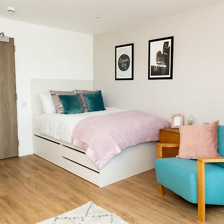 Chic Apartments And Studios At The Point In أبردين المظهر الخارجي الصورة