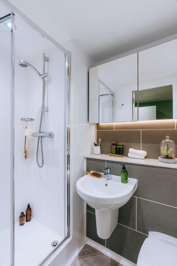 Chic Apartments And Studios At The Point In أبردين المظهر الخارجي الصورة