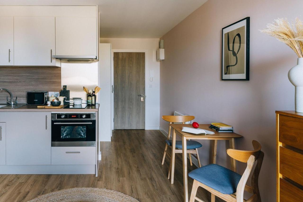 Chic Apartments And Studios At The Point In أبردين المظهر الخارجي الصورة
